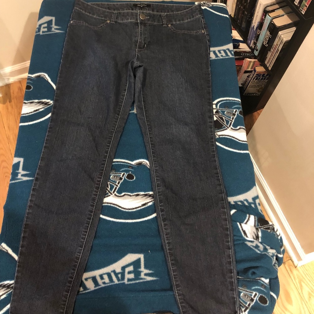 Daisy Fuentes size 6